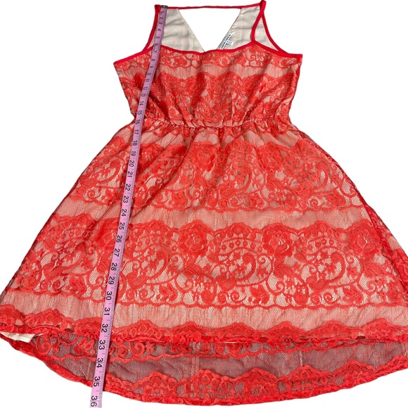 Collective Concepts Sz small coral lace sleeveless dress tan slip cinched waist - Picture 9 of 10